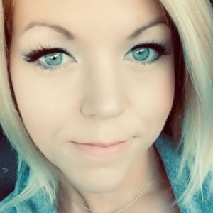 Meet your Posher, Rhiannon